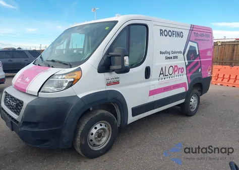 2020 Ram Promaster 1500 Low Roof 118 Wb z USA, uszkodzony, nr VIN 3C6TRVNG9LE100204